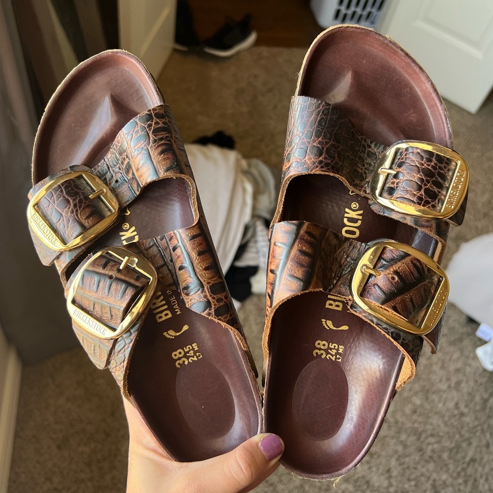 Arizona Embossed Natural Leather Gator Brown Birkenstocks Size 7